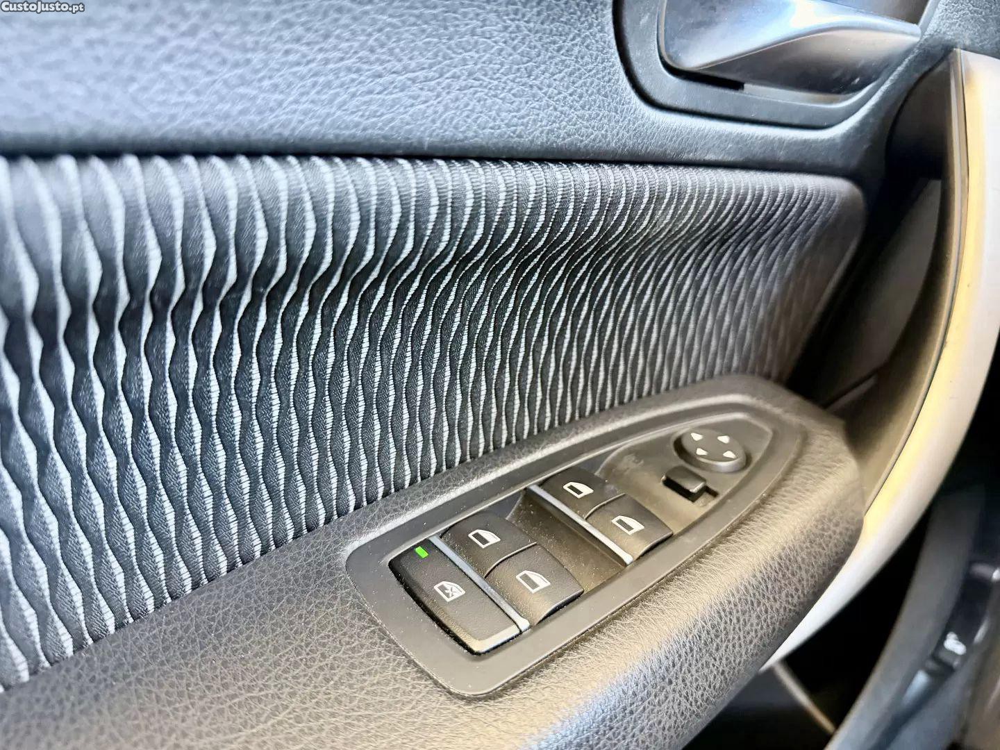 BMW 116 D advantage — fotografia 2
