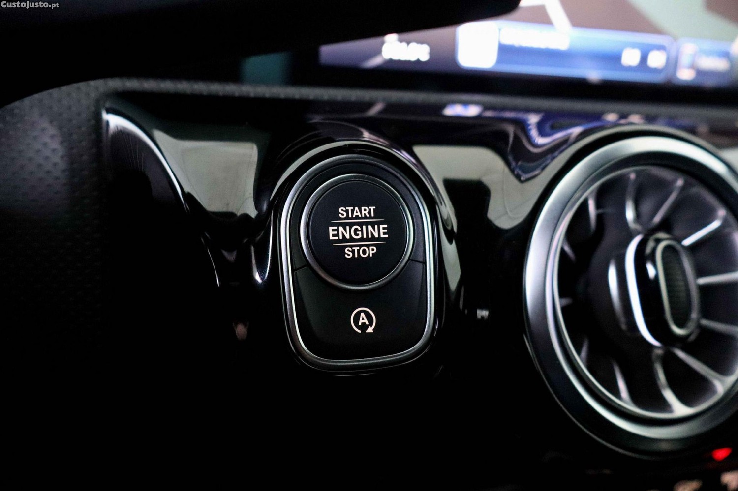Mercedes-Benz A 180 d — fotografia 14