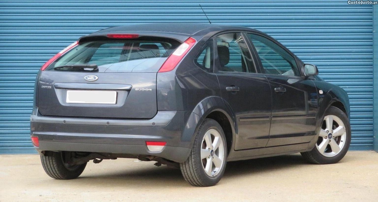 Ford Focus 1.6tdci — fotografia 4