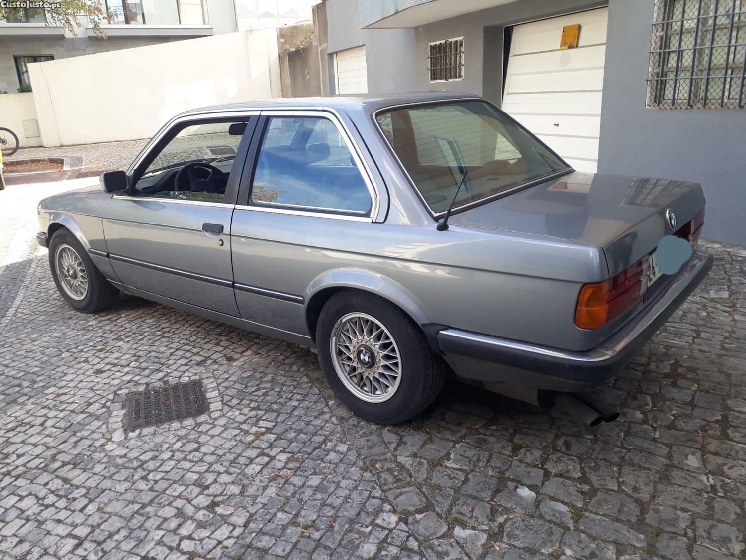 BMW  E30 325 I - 88 foto 2