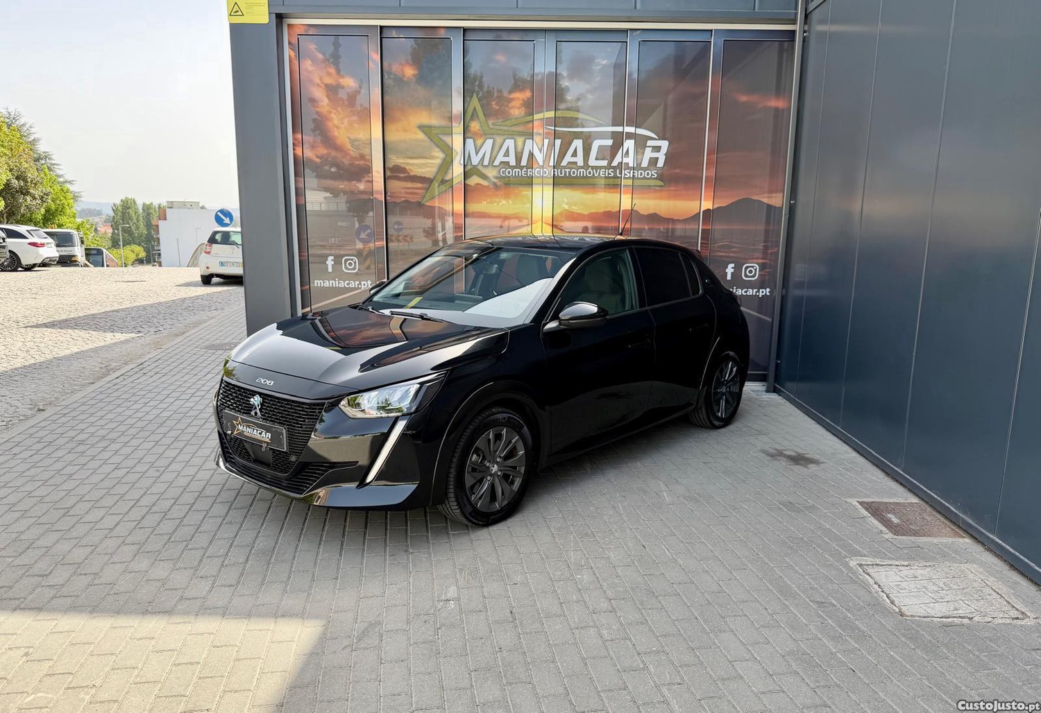 Peugeot e-208 Allure — fotografia 15