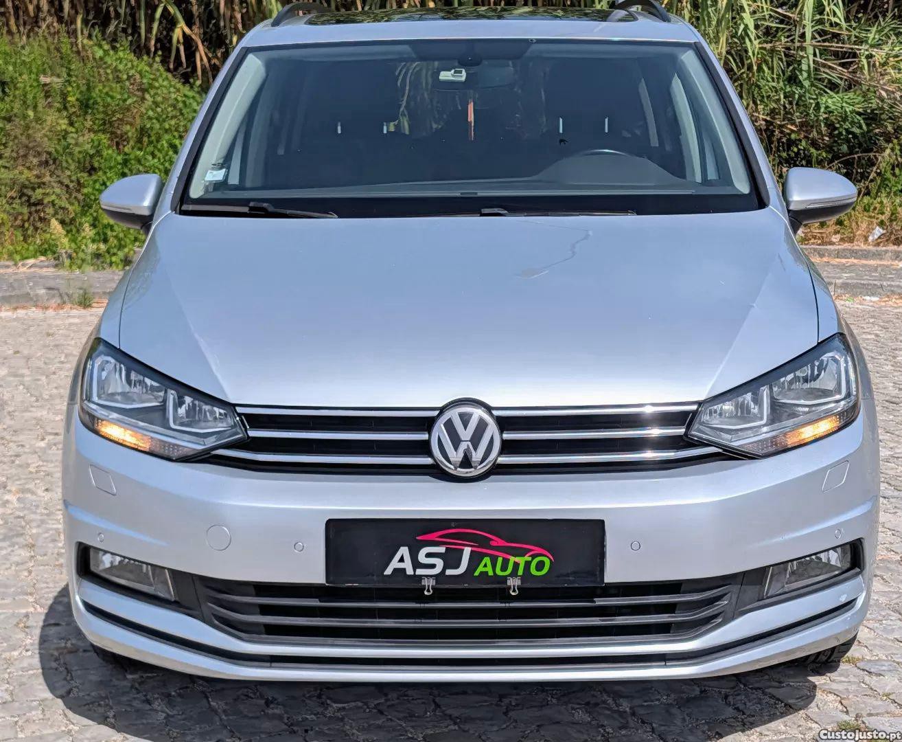 Volkswagen Touran 1.6 tdi highline dsg — fotografia 22
