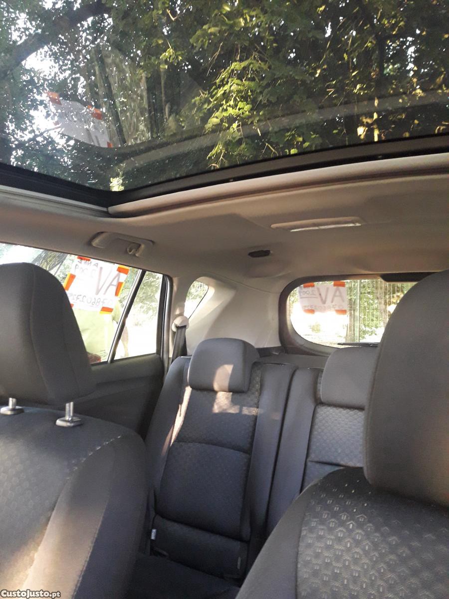 Toyota Verso Dynamic 2000 cc 126 CV diesel - 09 foto 3