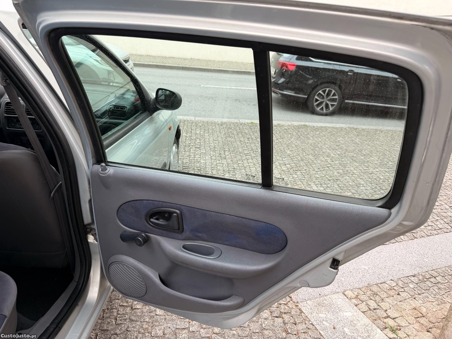 Renault Clio 1.2 Extreme 16 V — fotografia 6