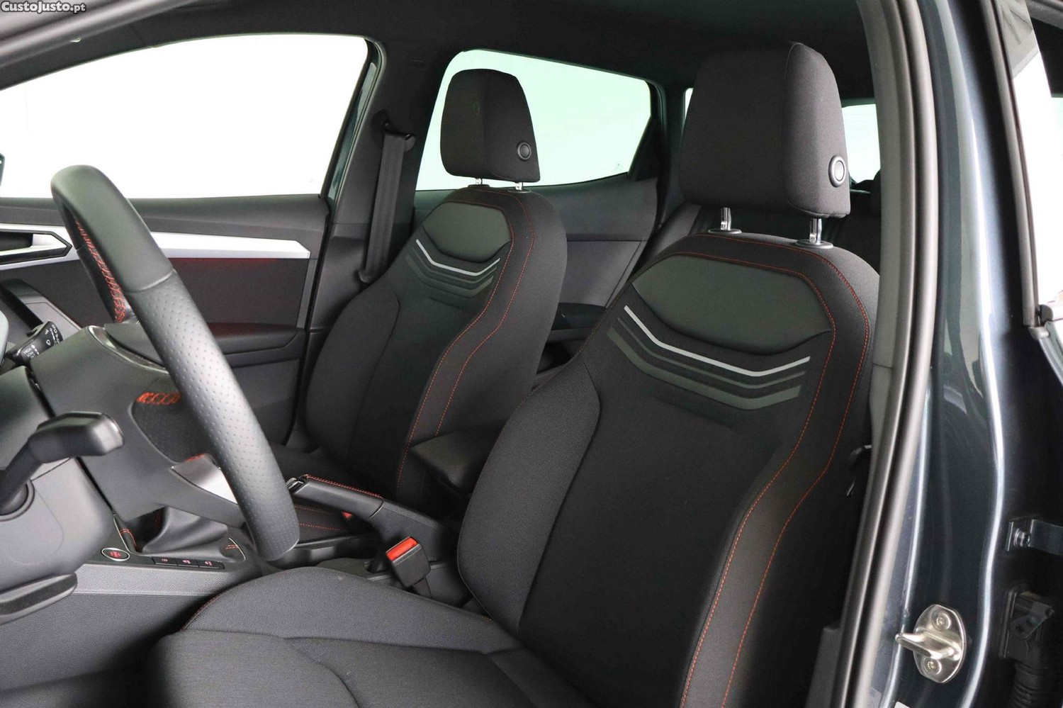 SEAT Ibiza 1.0 TSI FR — fotografia 13