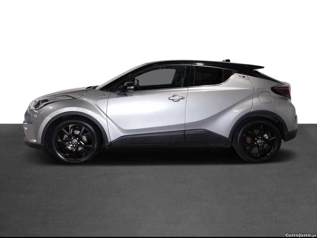 Toyota C-HR 1.8 HSD Comfort+P.Style — fotografia 13