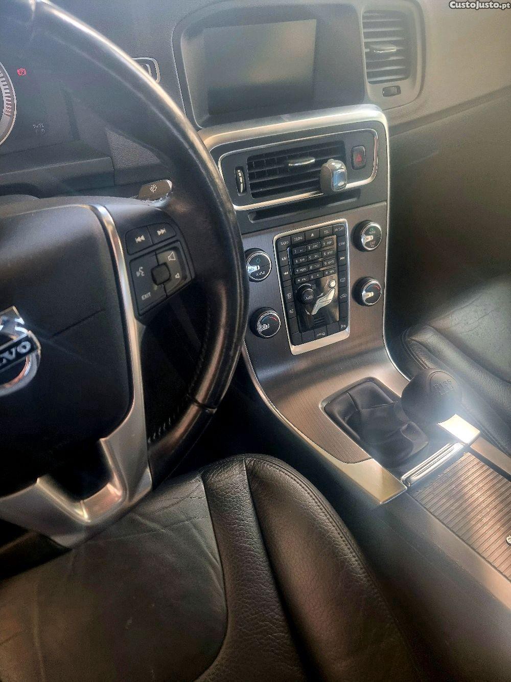 Volvo S60 City Safety — fotografia 3
