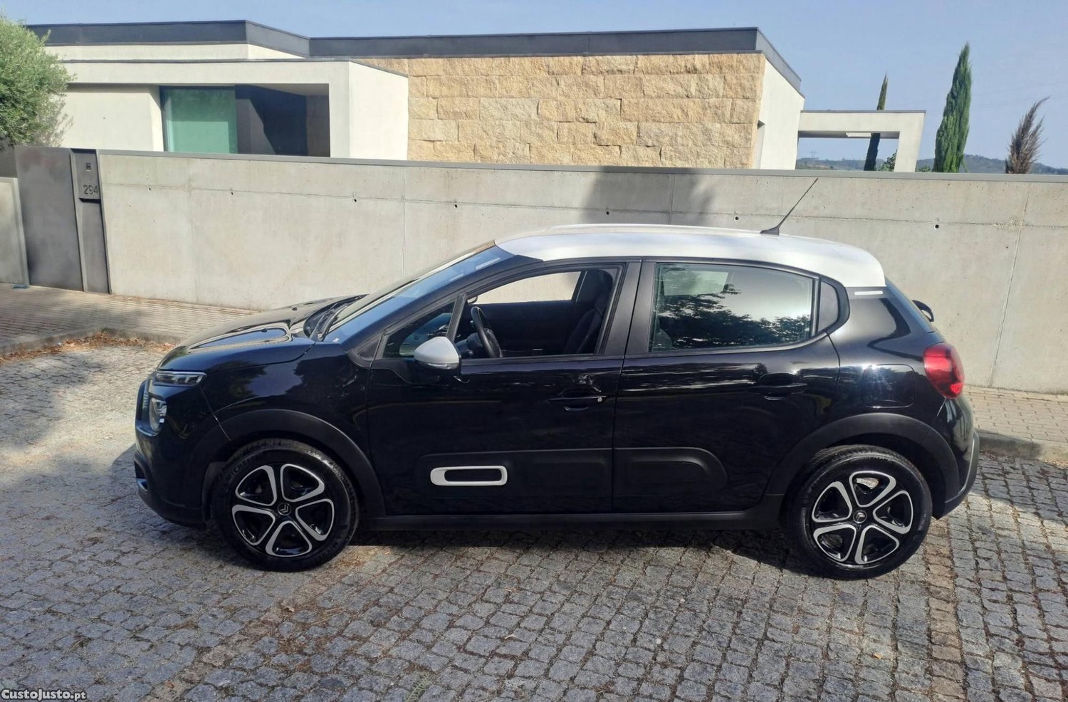 Citroën C3 1.2 Shine — fotografia 11