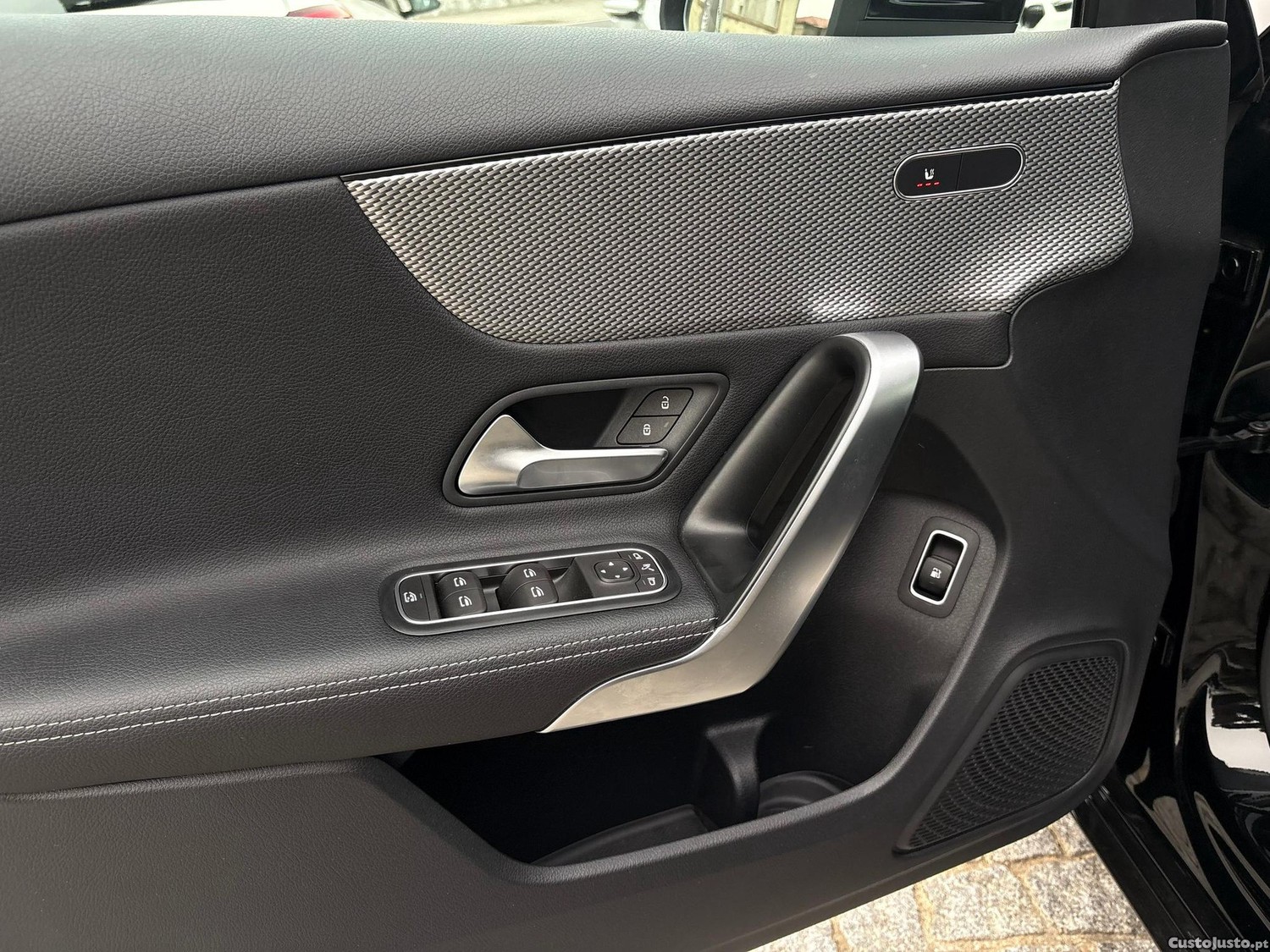 Mercedes-Benz A 250 e Progressive — fotografia 5