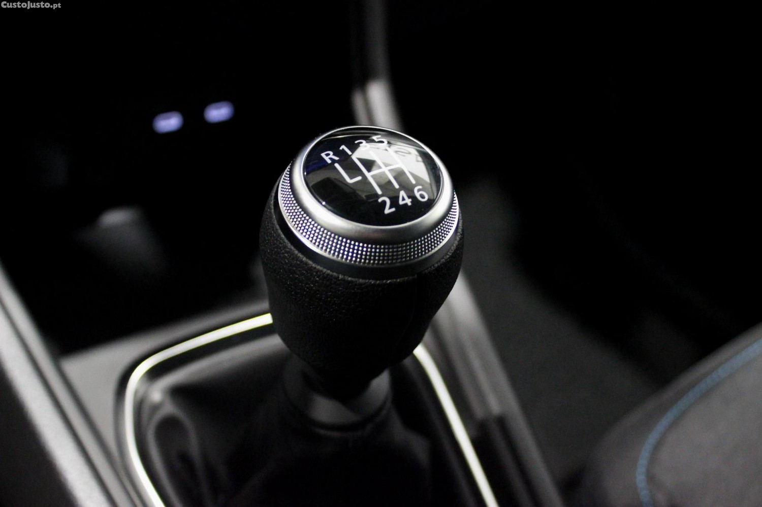 Renault Captur 1.0 TCe Evolution Bi-Fuel — fotografia 4