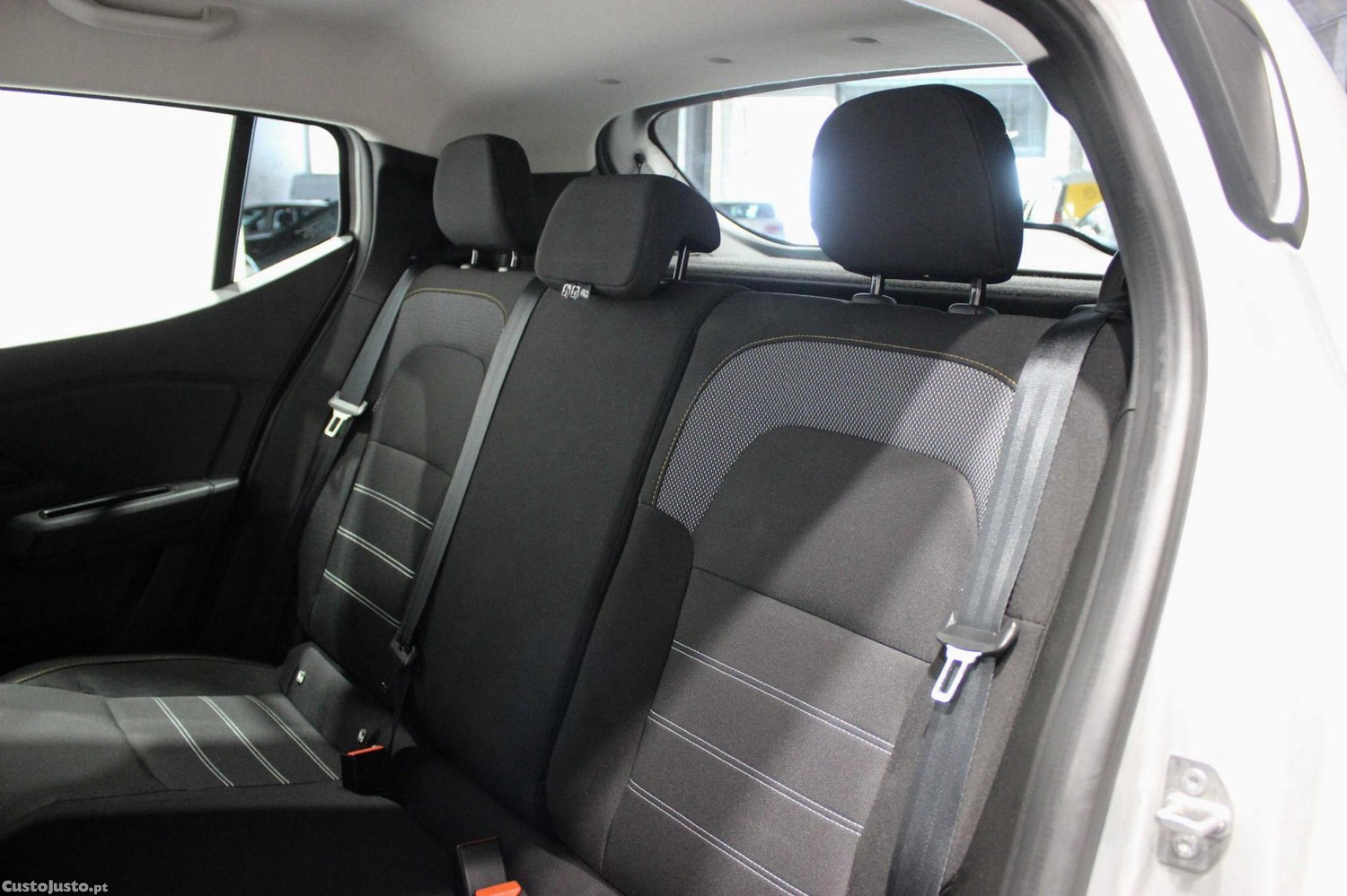 Dacia Sandero 1.0 ECO-G Essential Bi-Fuel — fotografia 8