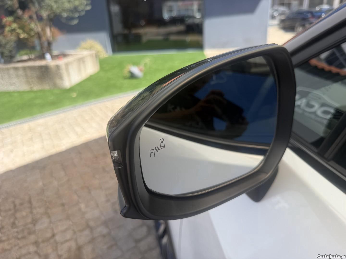 Toyota C-HR 2.0 HDF Plug-in GR Sport Premiere Edition — fotografia 19