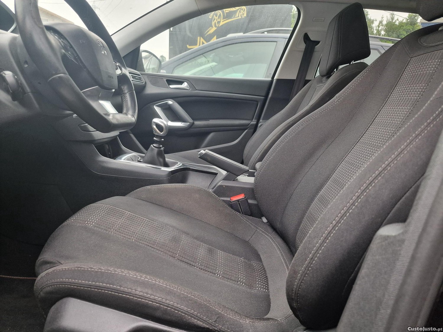Peugeot 308 1.6 HDI — fotografia 2