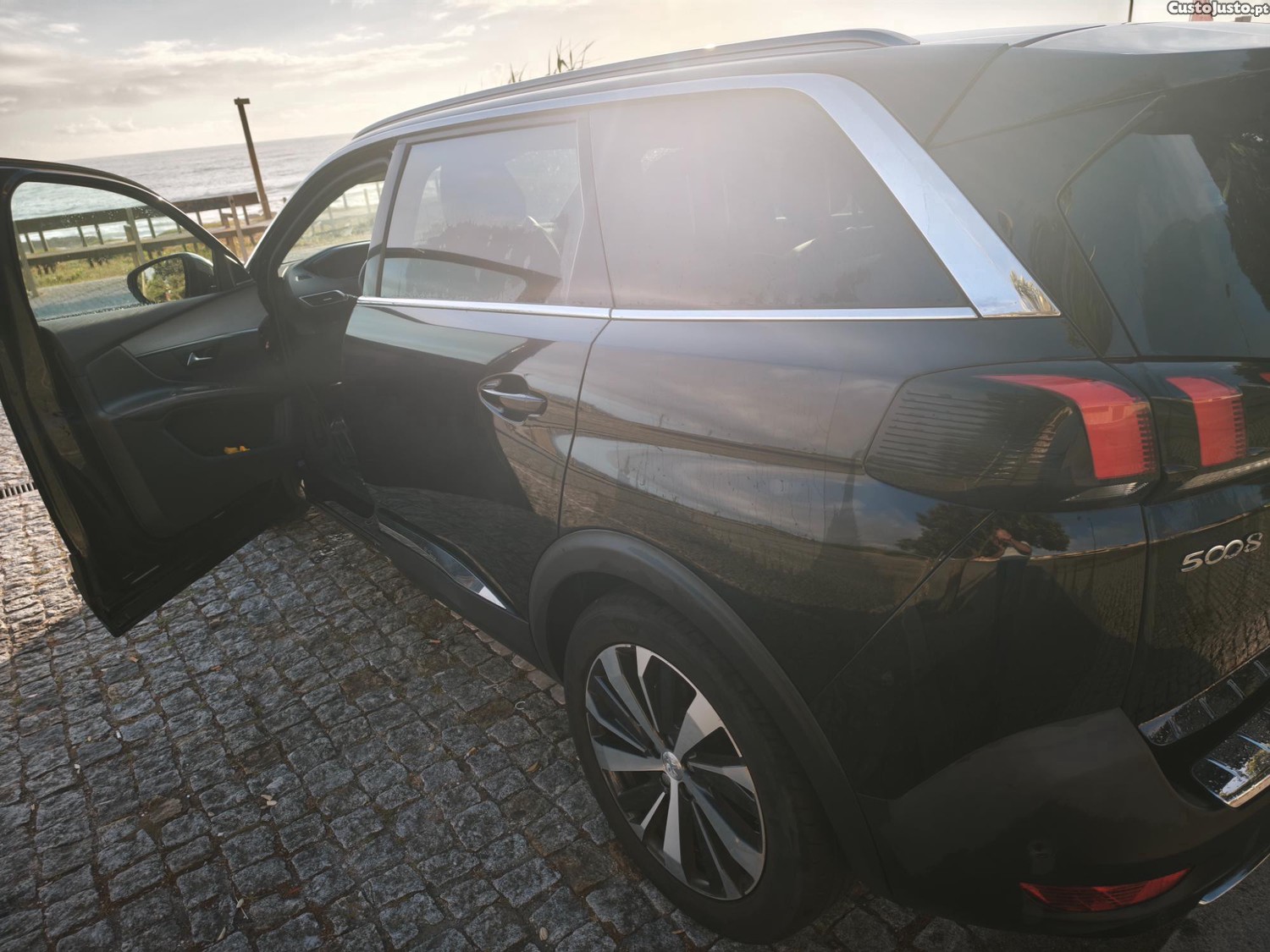 Peugeot 5008 GT — fotografia 5
