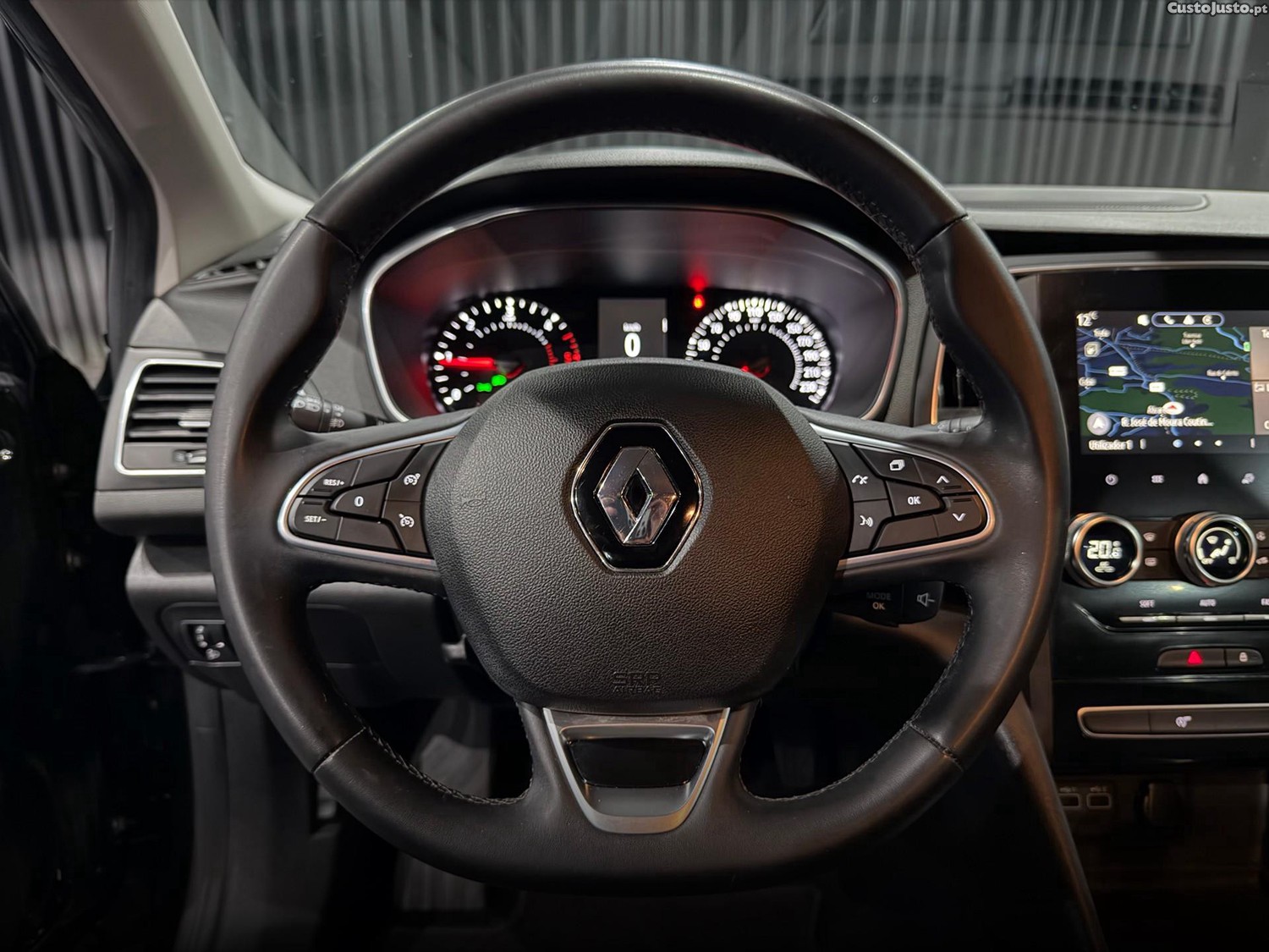 Renault Mégane 1.5 Blue dCi Intens — fotografia 8