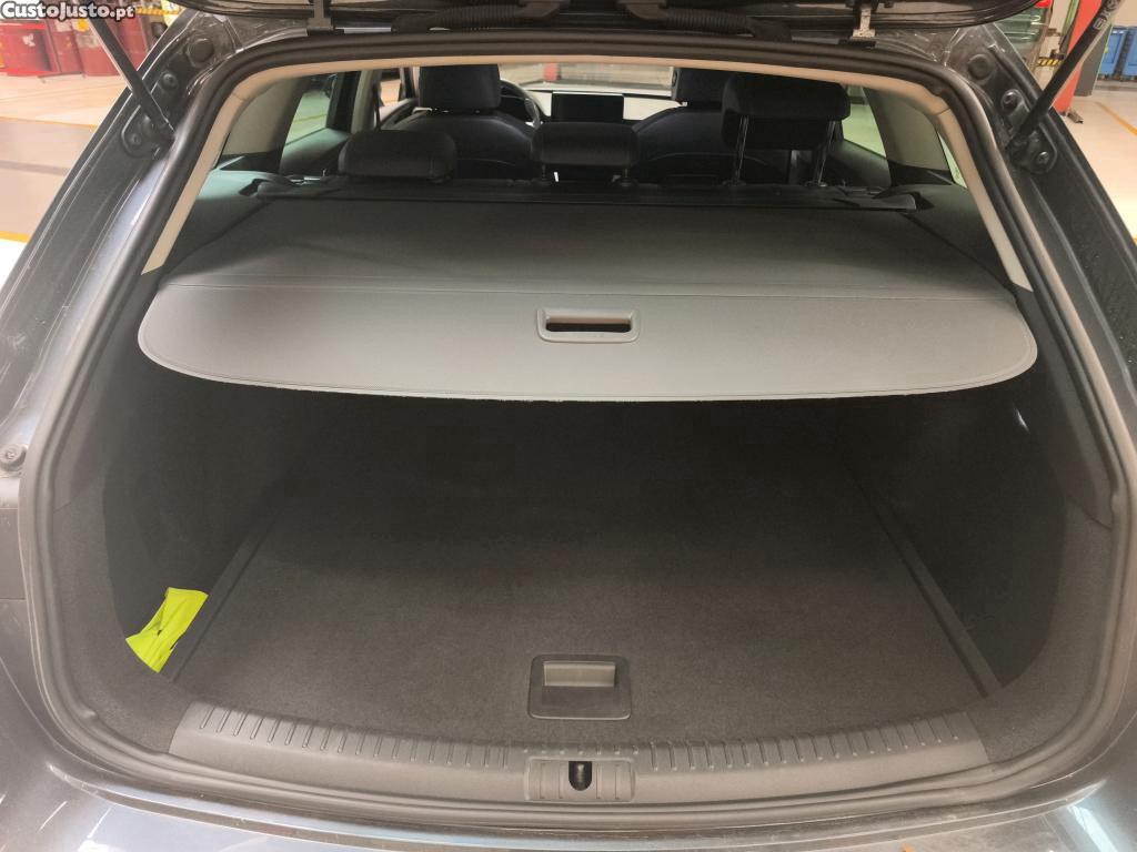 SEAT Leon ST 2.0 TDI FR DSG 150cv — fotografia 18