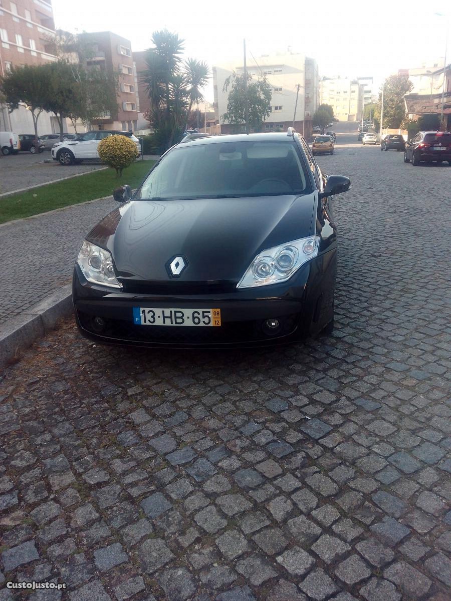 Renault Laguna 2.0DCI Break 150cv — fotografia 7