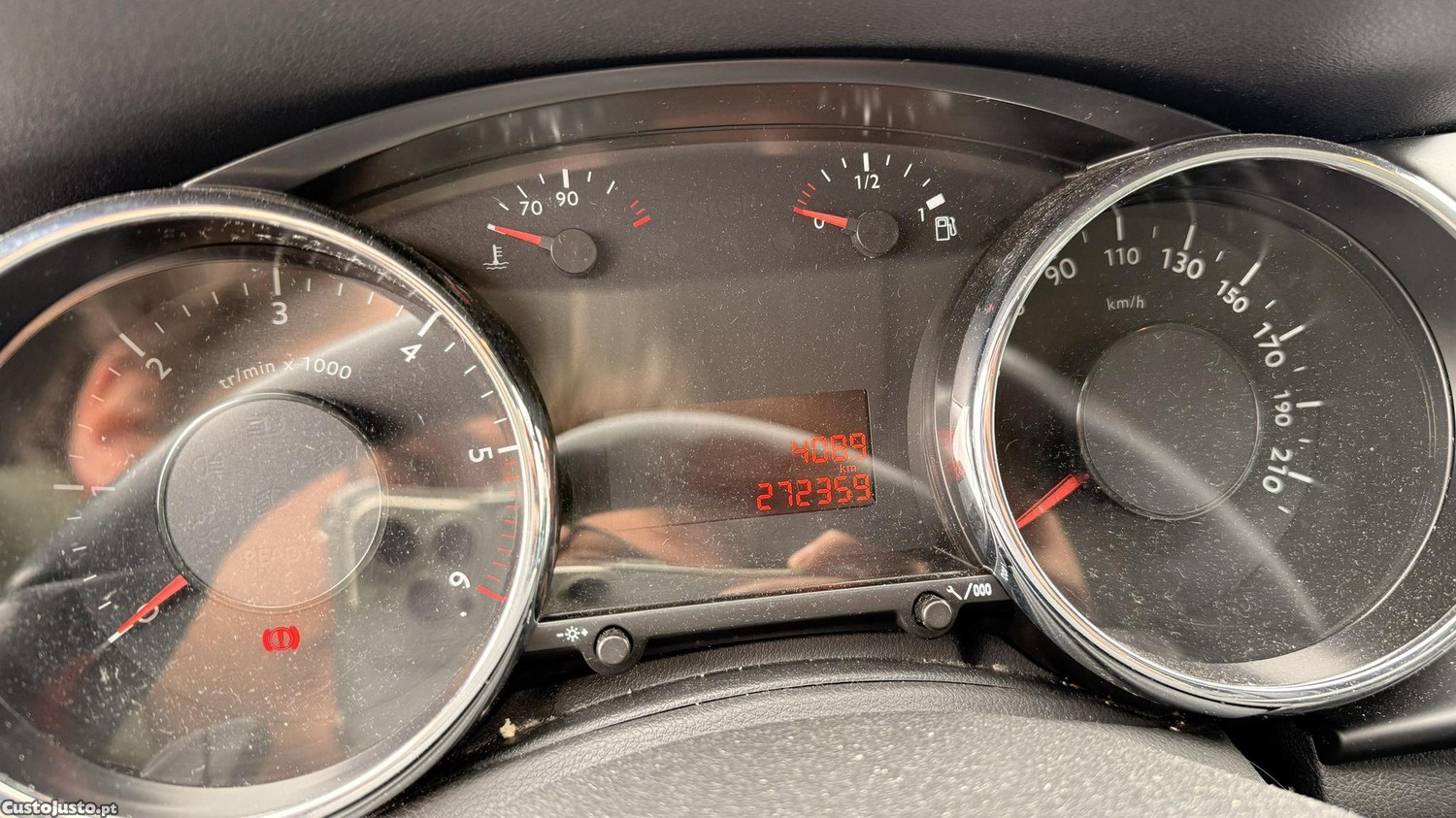 Peugeot 3008 1.6 HDI de 2015 — fotografia 10