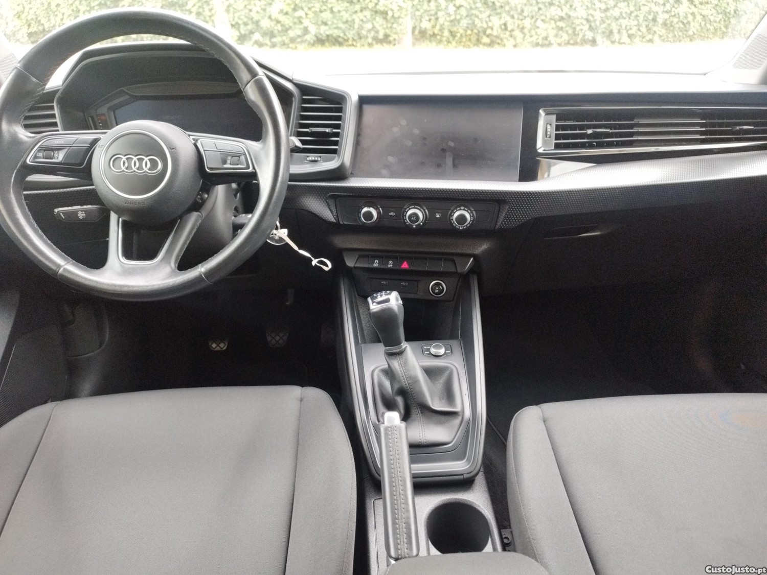 Audi A1 1.0 Sportback TFSI ADVANCED — fotografia 4