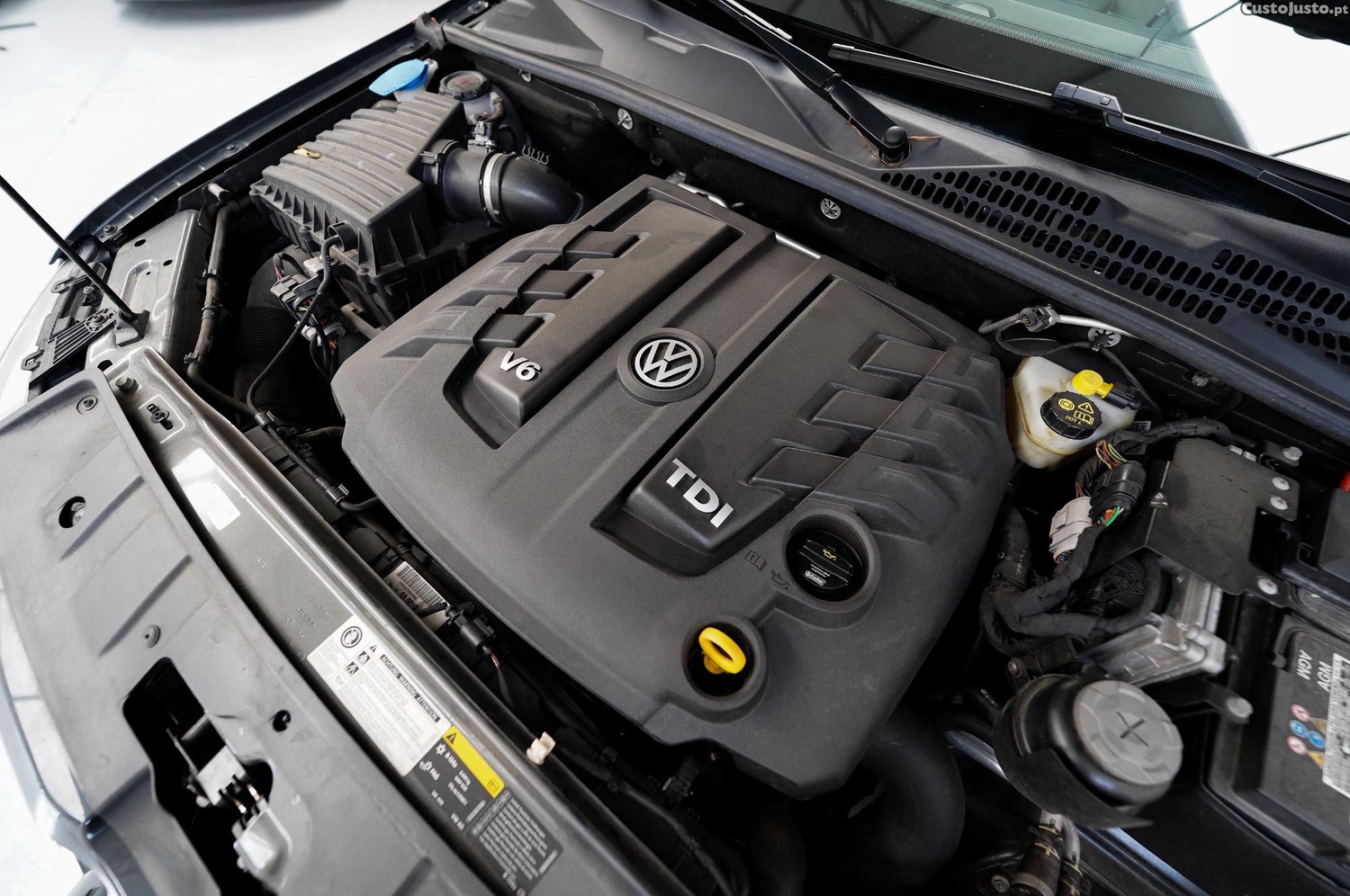Volkswagen Amarok 3.0 TDi Highline Auto. — fotografia 17