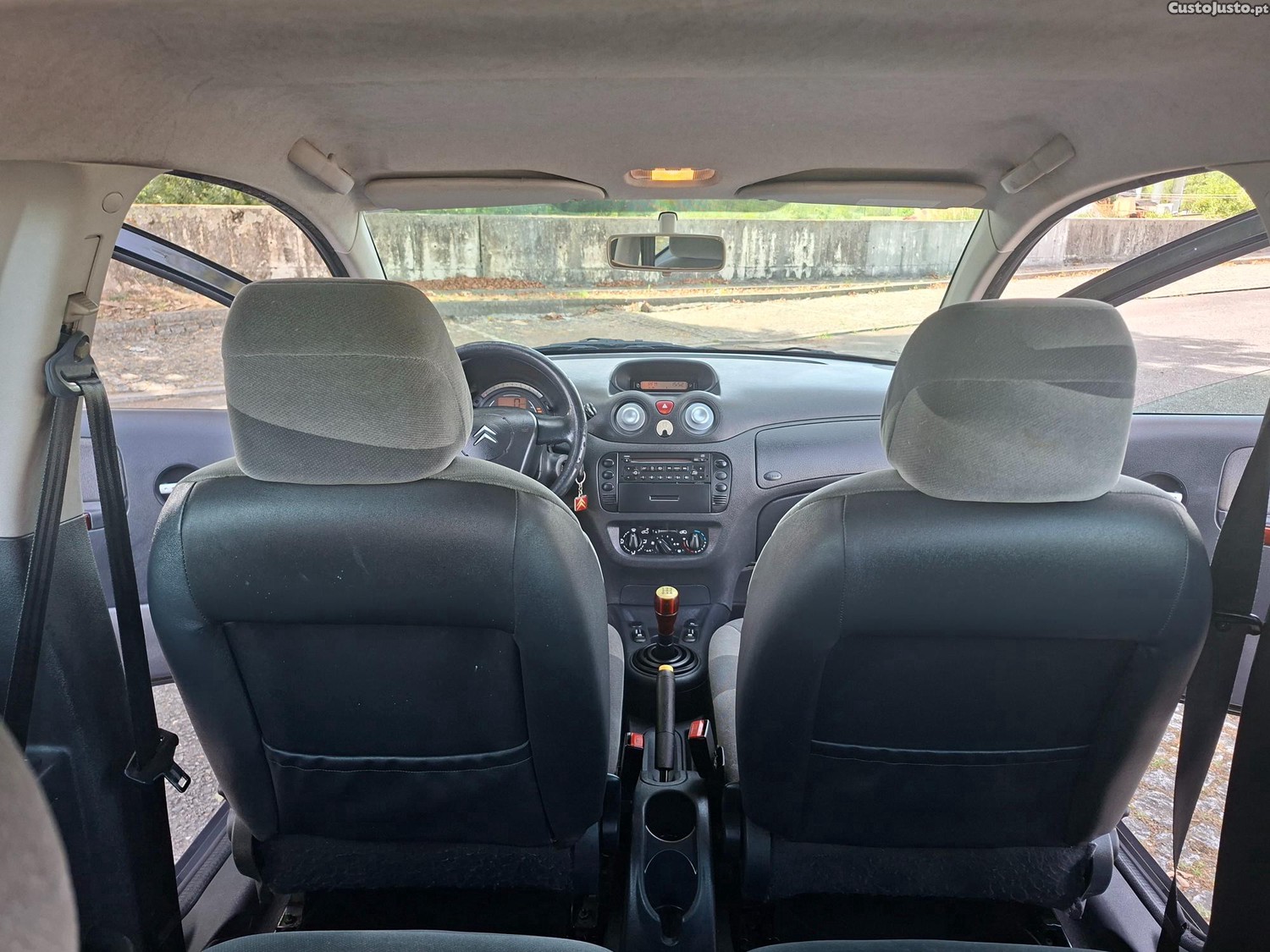Citroën C2 1.1 — fotografia 3