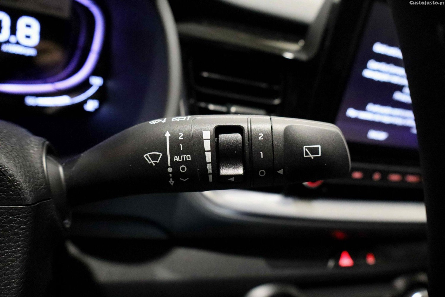 Kia Stonic 1.0 T-GDI Drive — fotografia 13