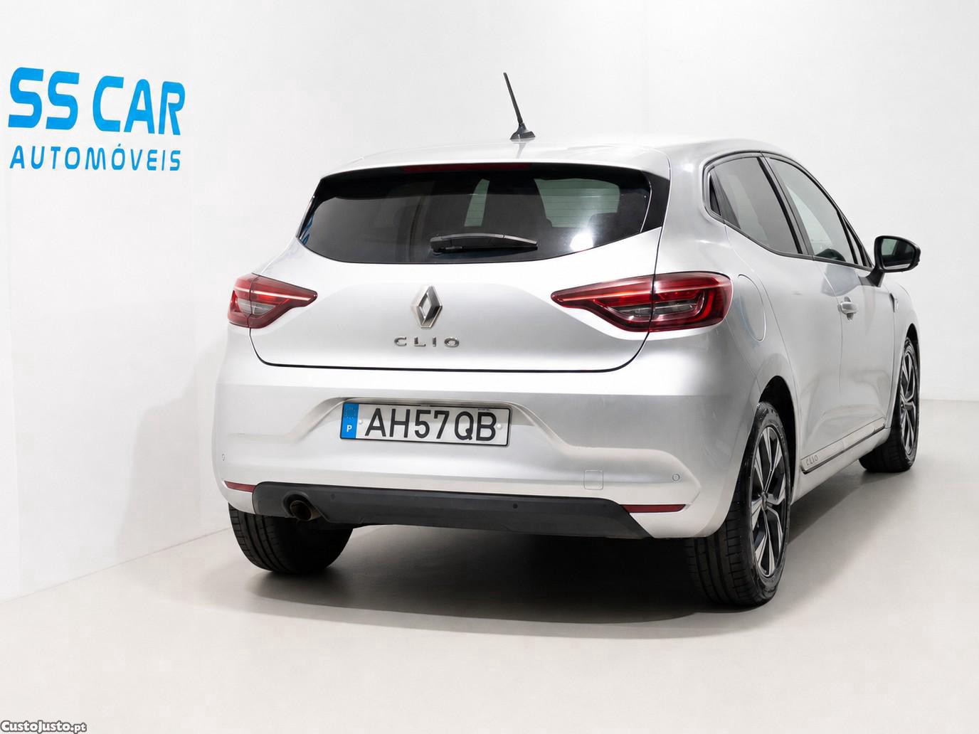 Renault Clio 1.0 TCe Techno — fotografia 19