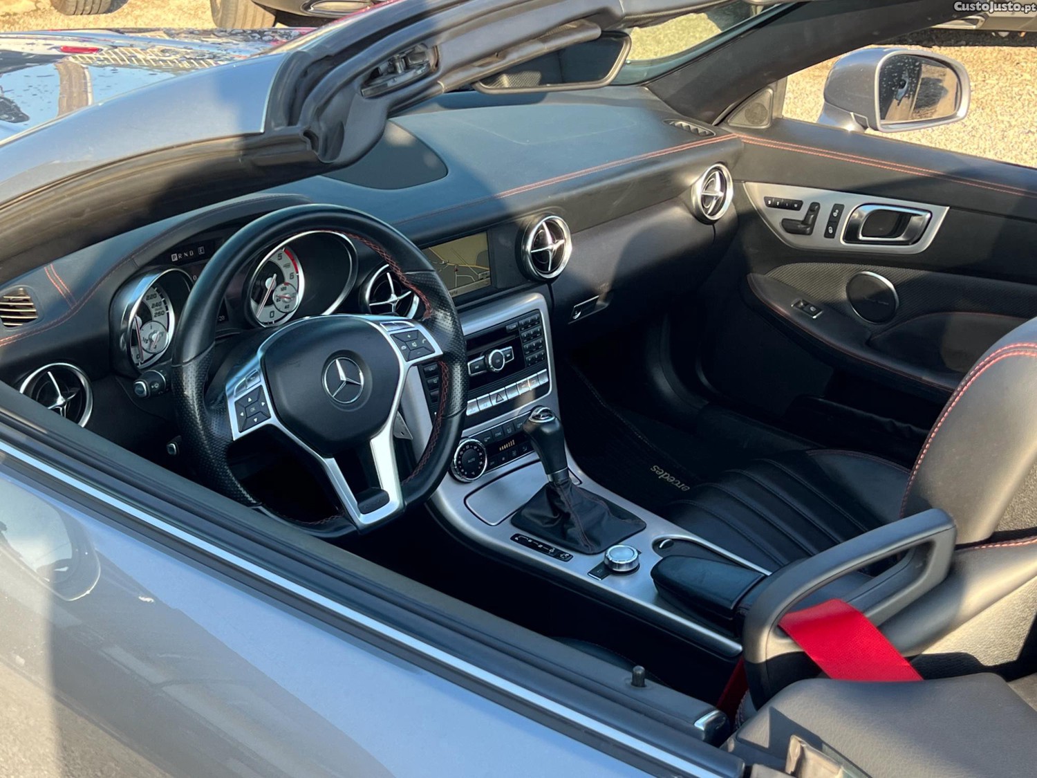 Mercedes-Benz SLK 250 AMG — fotografia 12