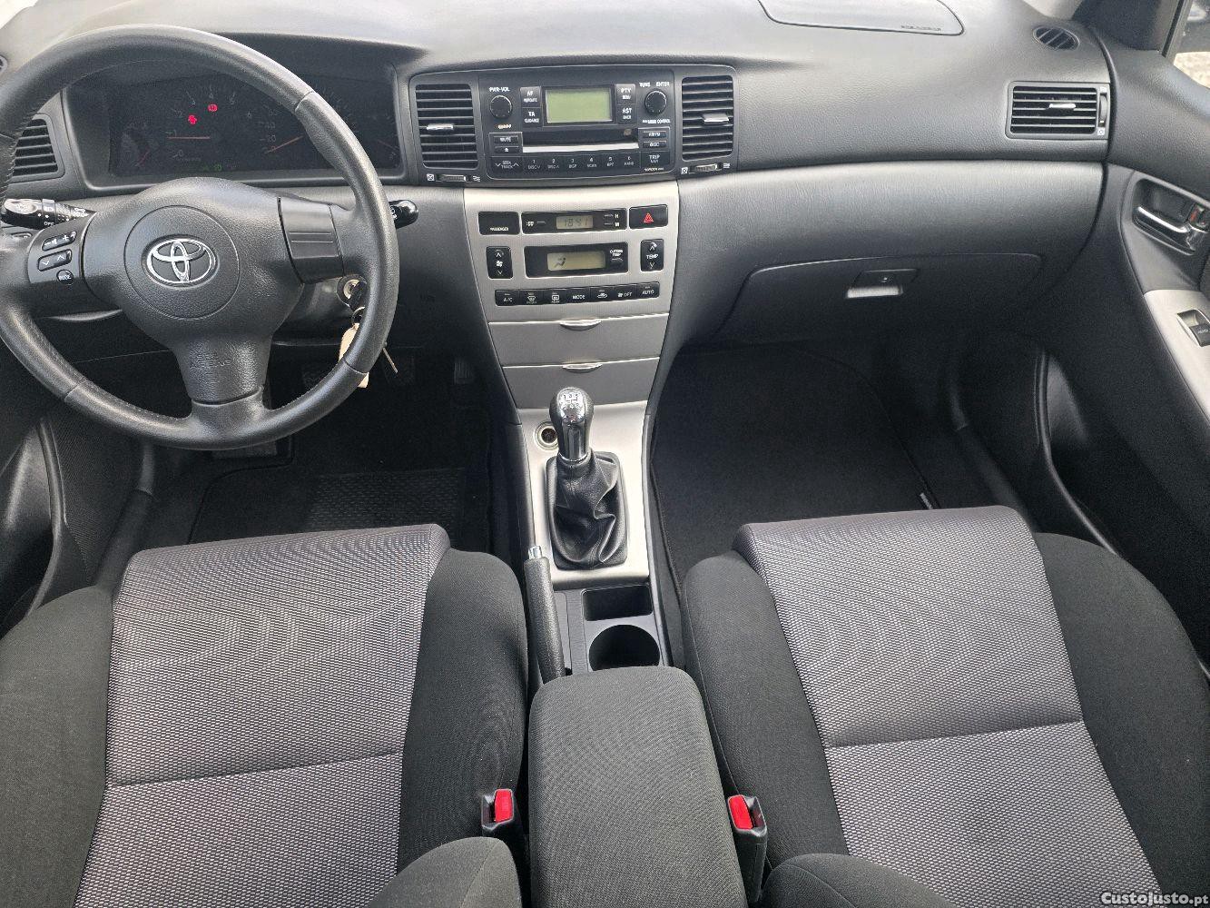 Toyota Corolla D4D — fotografia 7