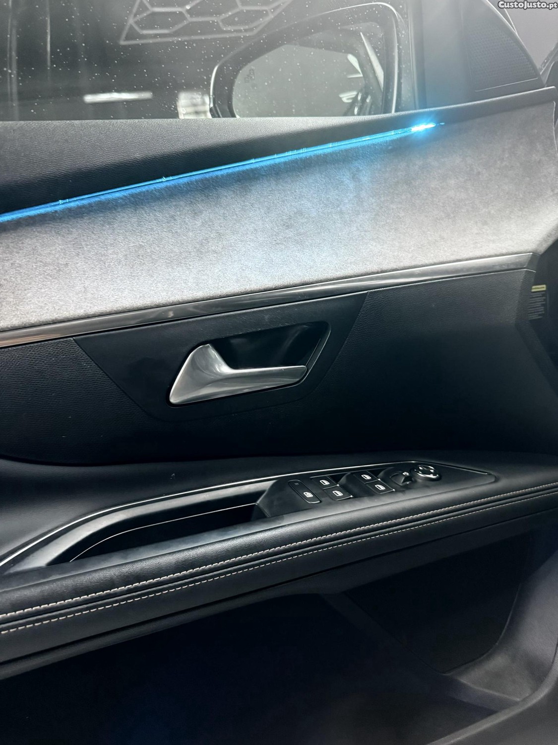 Peugeot 5008 Gt teto panorâmico - 22 foto 4