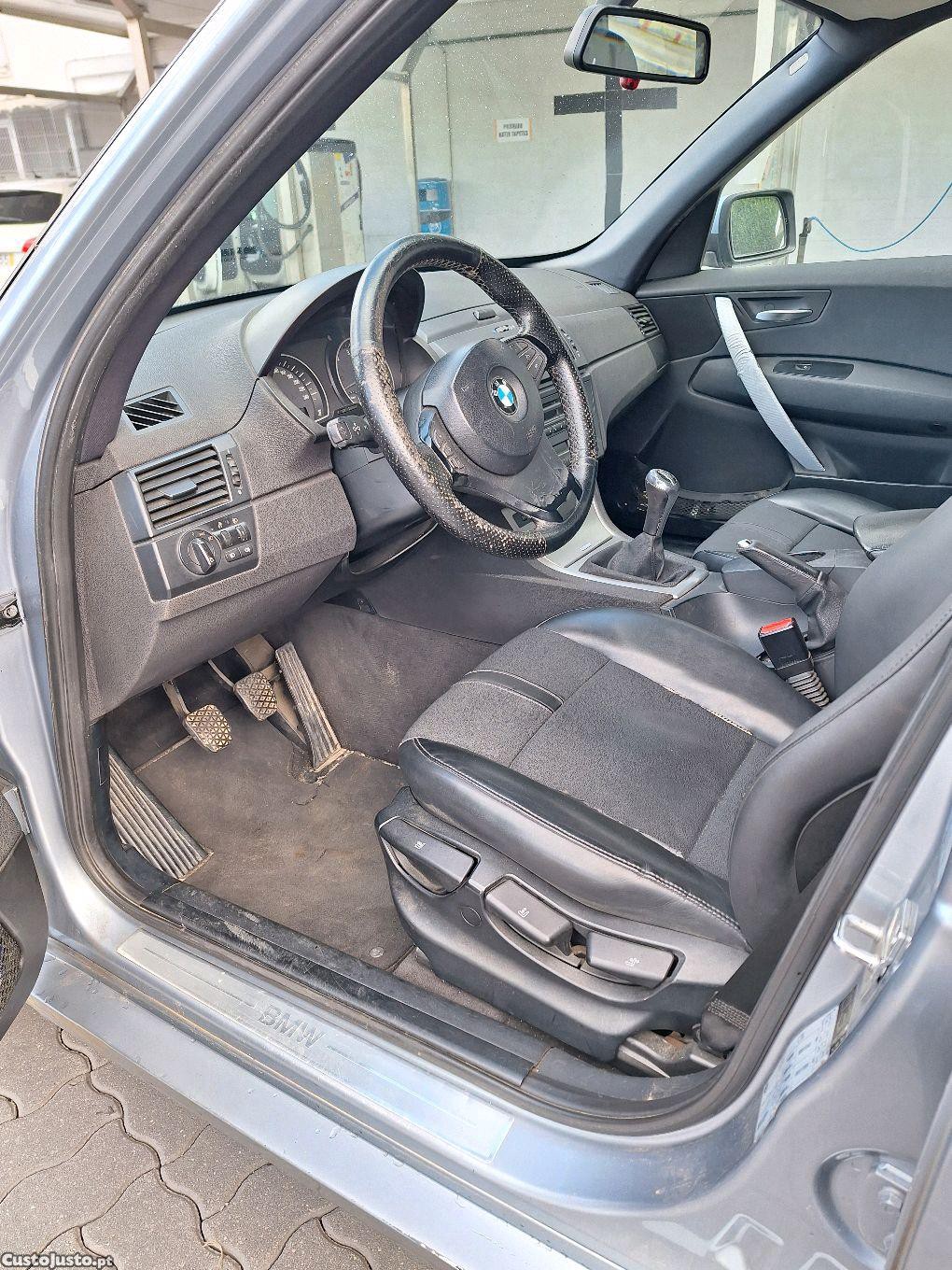 BMW X3 2.0 — fotografia 5