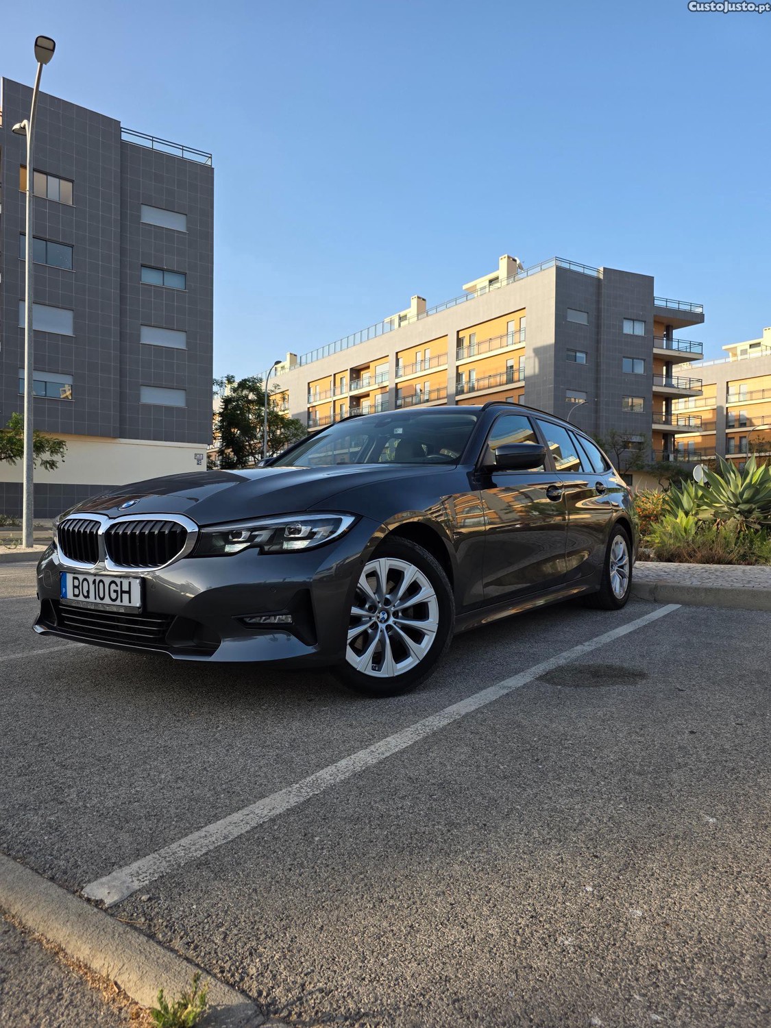 BMW 320 Touring Mild Hybrid — fotografia 7