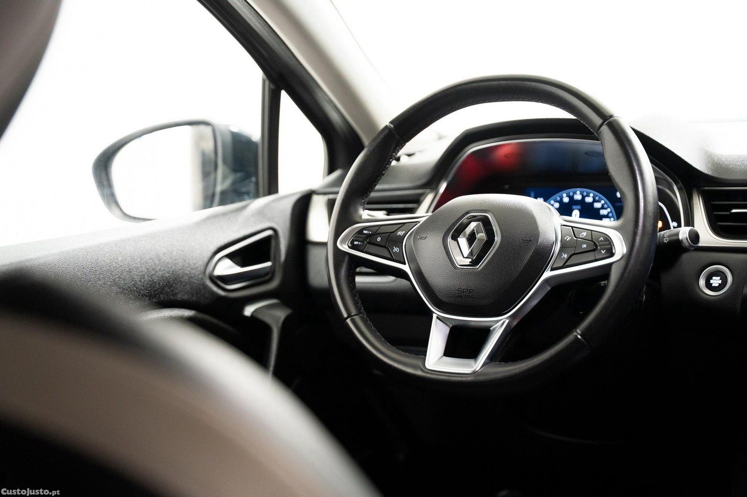 Renault Captur 1.0 TCe Exclusive — fotografia 18