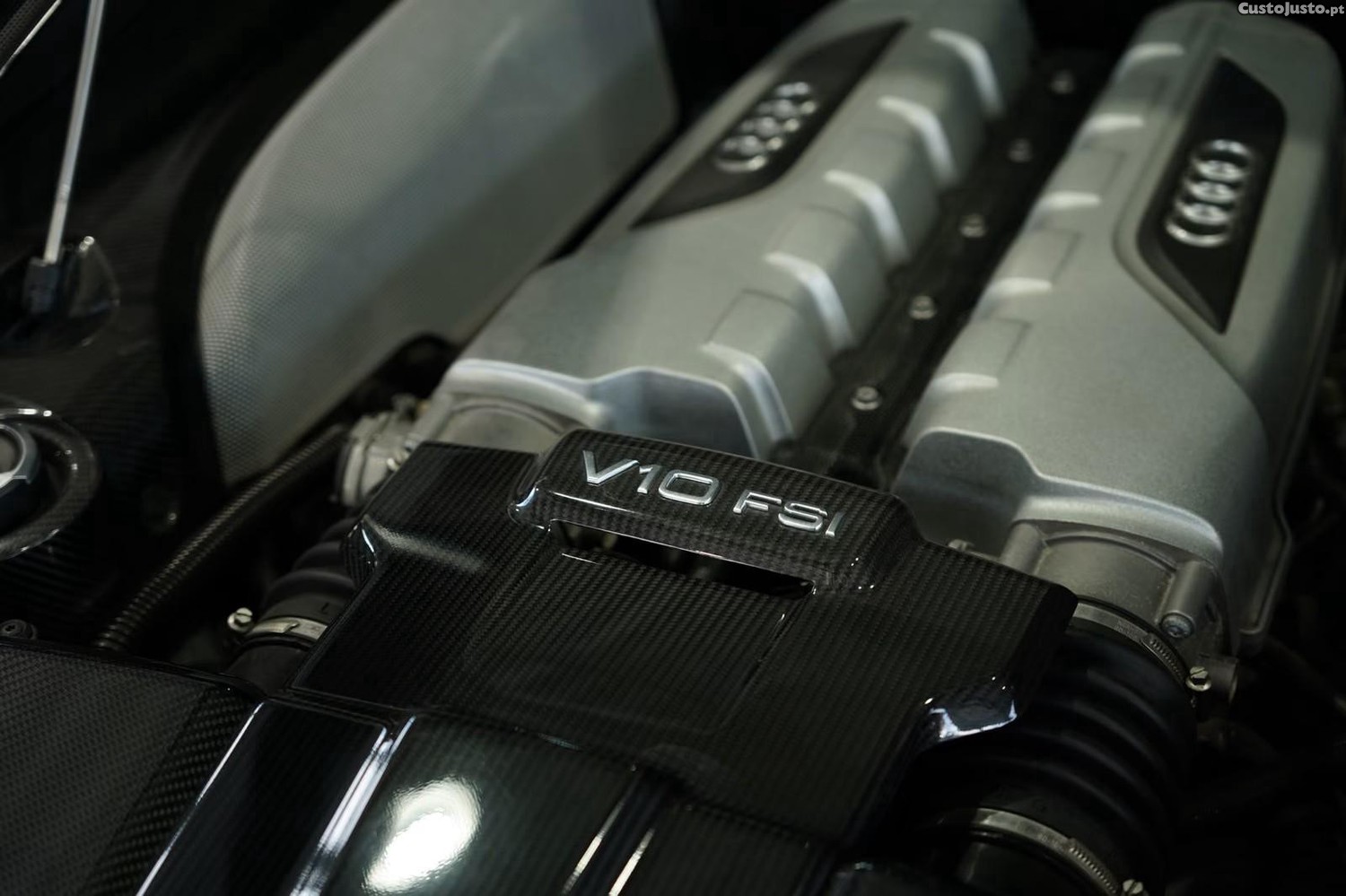 Audi R8 5.2 FSi V10 — fotografia 5