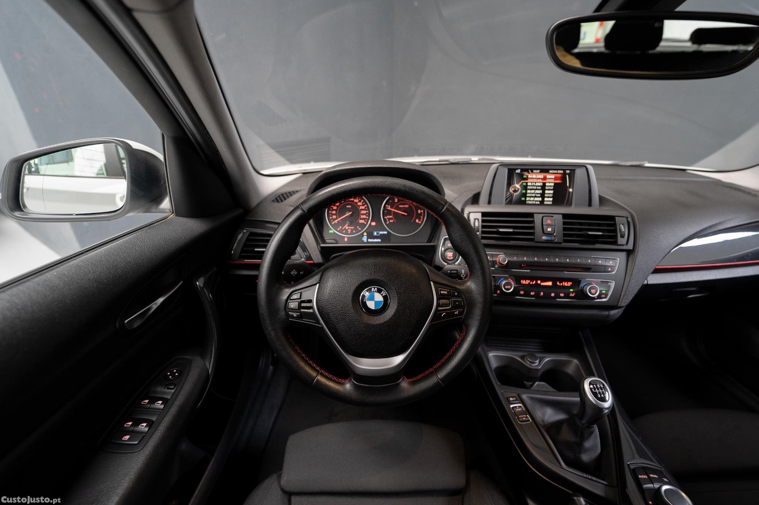 BMW 116 d EDynamics Line Sport — fotografia 19