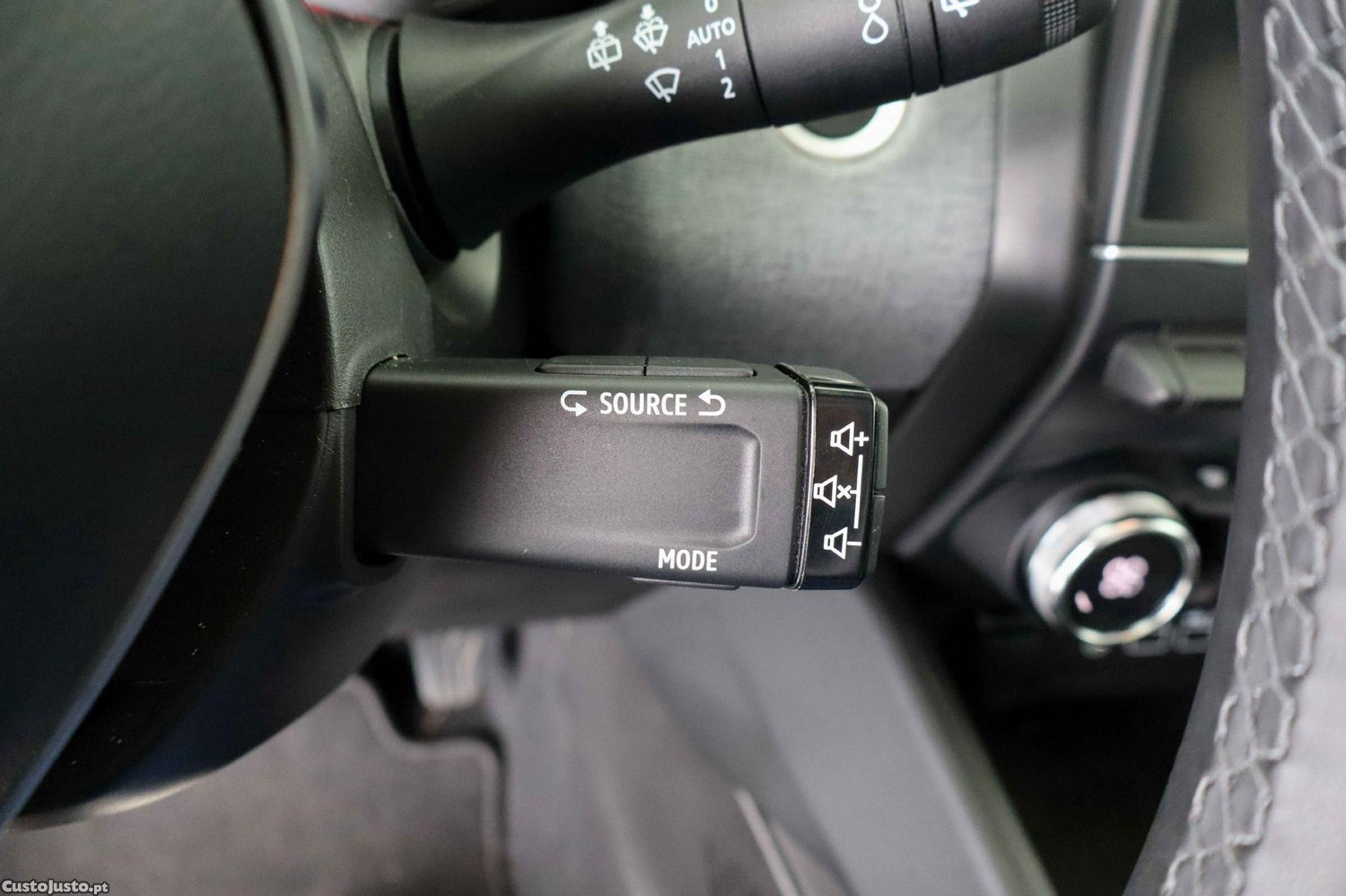 Mitsubishi Colt 1.0 MPI-T Kaiteki Bi-Fuel — fotografia 13