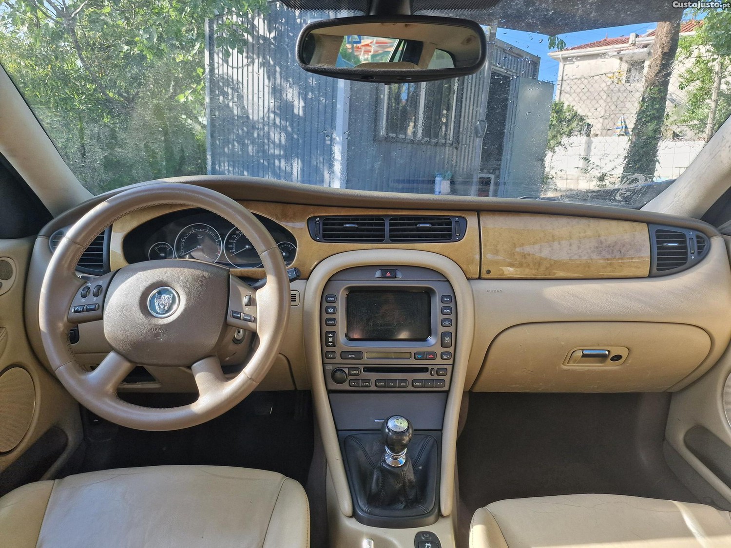 Jaguar X-Type 2.0 D — fotografia 3
