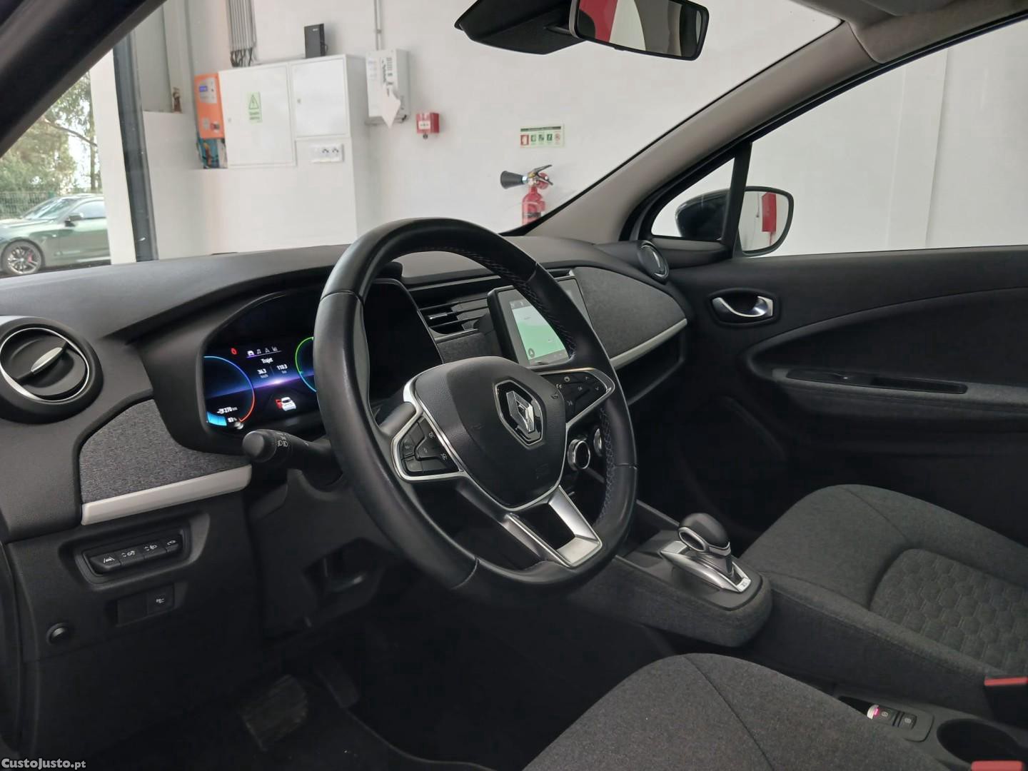 Renault Zoe (c/ Bateria) E-Tech EV50 Equilibre — fotografia 9
