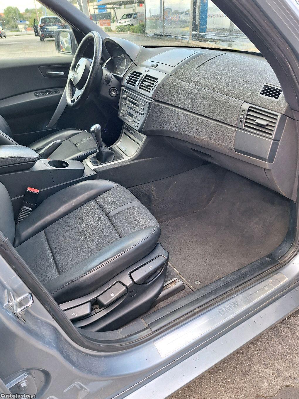 BMW X3 2.0 — fotografia 4