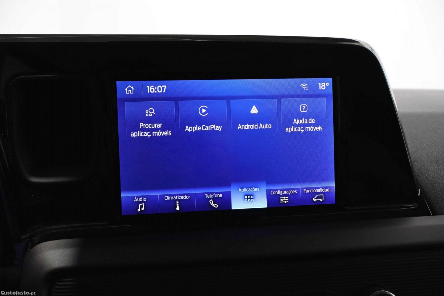 Ford Tourneo 1.0 EcoBoost Titanium — fotografia 4