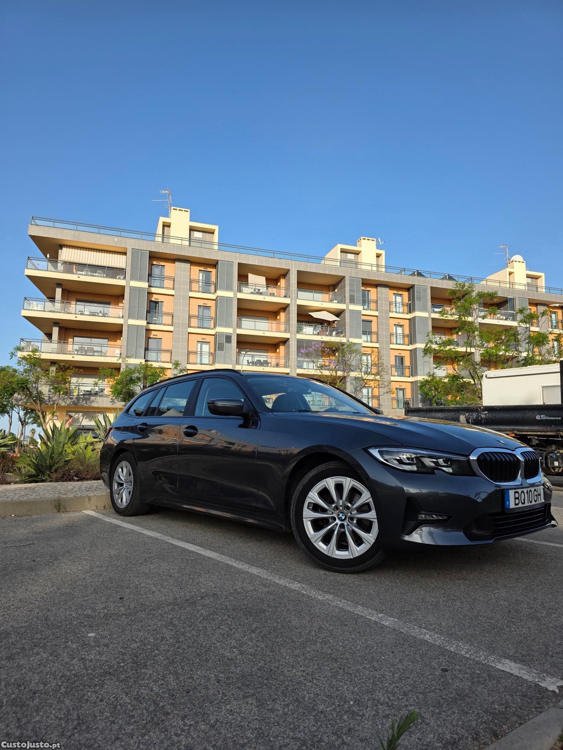 BMW 320 Touring Mild Hybrid — fotografia 6