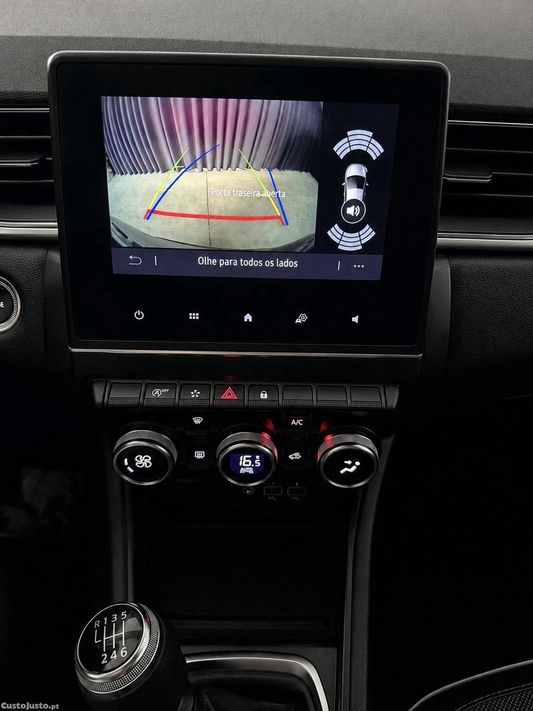 Renault Captur 1.0 TCe Techno — fotografia 9
