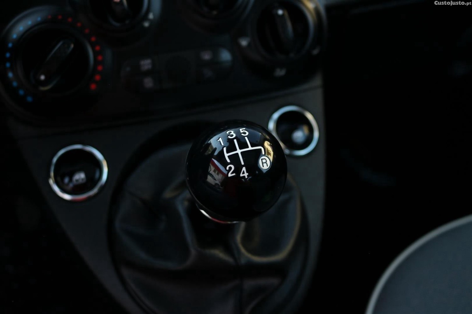 Fiat 500 1.2 Lounge S&S — fotografia 16