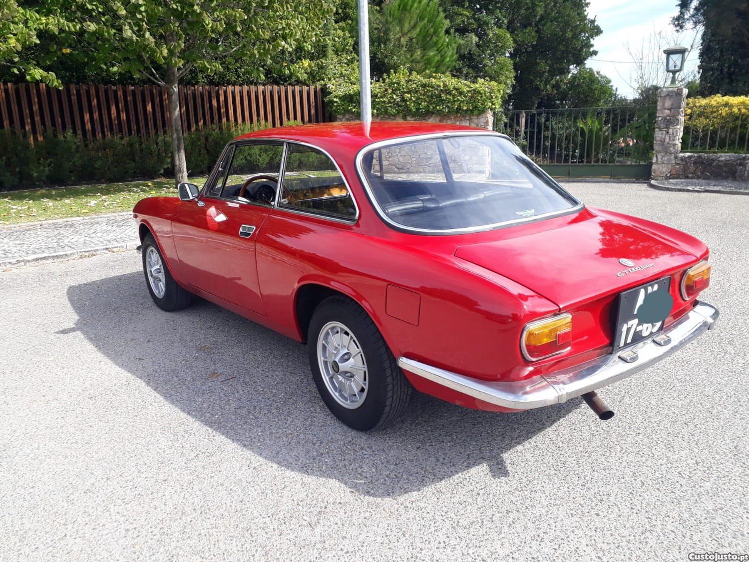 Alfa Romeo GT 1300 GT Júnior foto 2