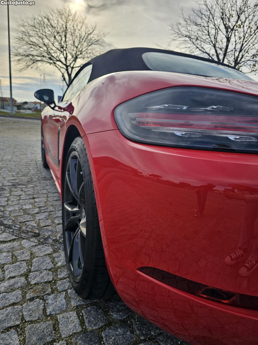 Porsche Boxster 718 T - 23 — photo 5