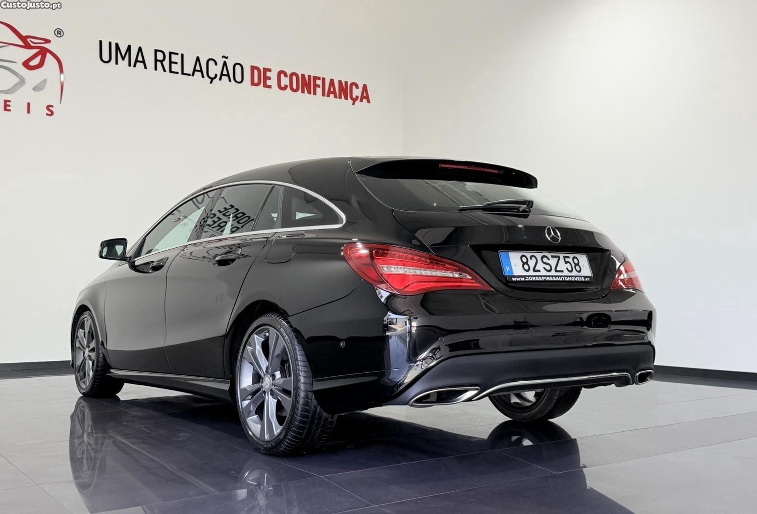 Mercedes-Benz CLA 180 D SHOOTING BRAKE URBAN 109 CV - NACIONAL — fotografia 24