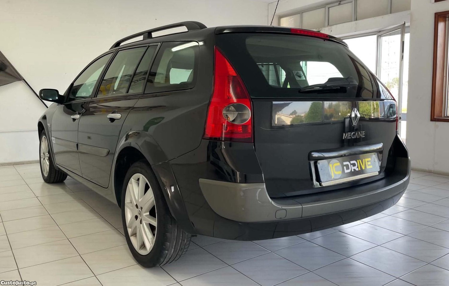 Renault Mégane Break 1.5 DCI 100 CV — fotografia 9
