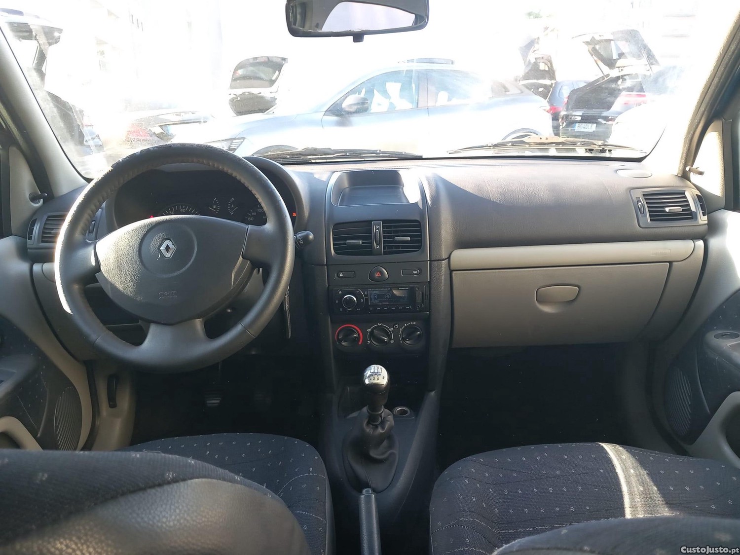 Renault Clio 1.5 dCi Confort — fotografia 7
