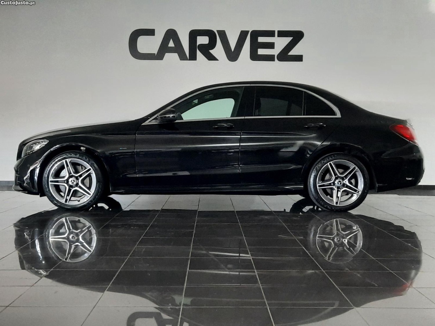 Mercedes-Benz C 300 de AMG Line - IVA dedutível — fotografia 6