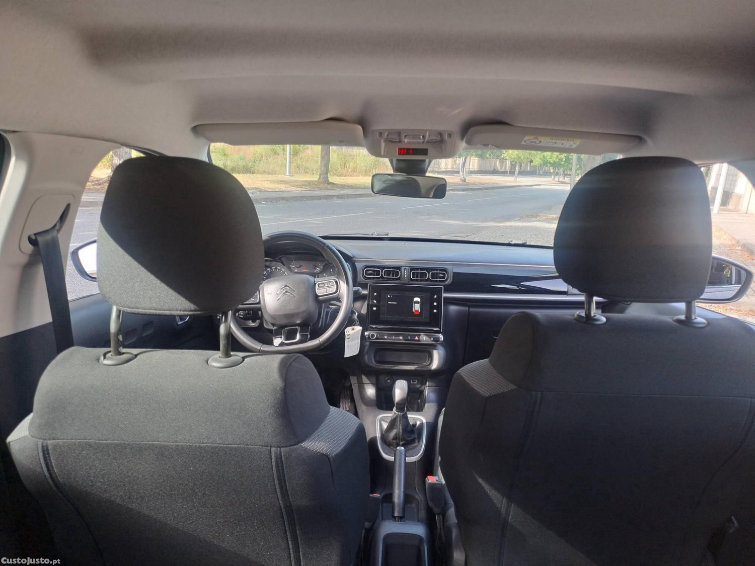 Citroën C3 1.2 Shine — fotografia 3